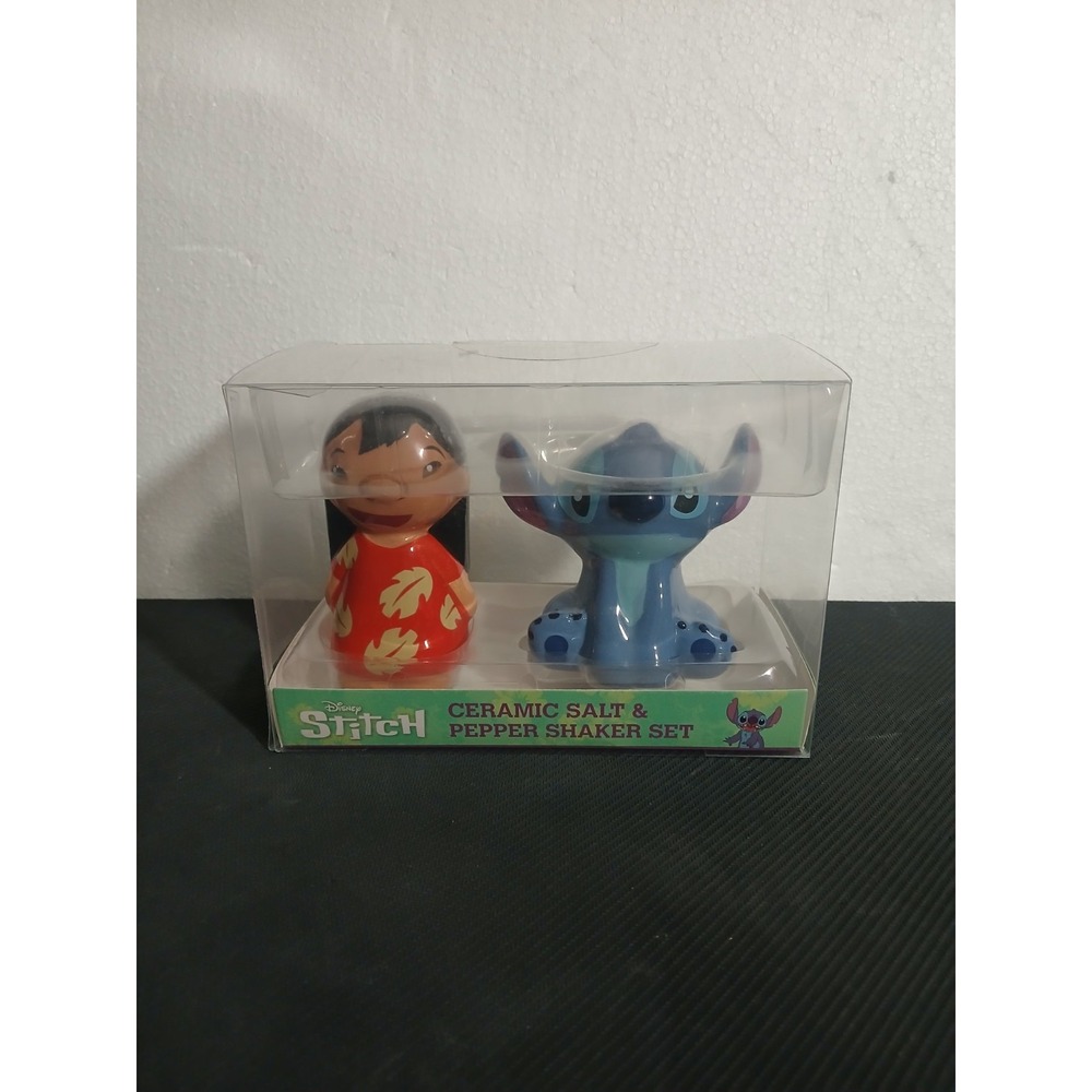Disney Lilo & Stitch Ceramic Salt and Pepper Shakers Disney New in Box Collect